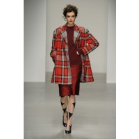 Vivienne Westwood Red Label, London Fashion Week Autumn/Winter 2014. Source: Giovanni Giannoni via WWD. http://www.wwd.com/runway/fall-ready-to-wear-2014/review/vivienne-westwood-red-label/slideshow/7467302#/slideshow/article/7467222/7467302
