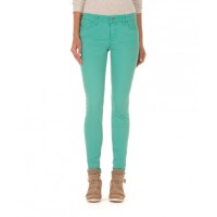 The coloured jean: Country Road Coloured Jean in Spearmint from Country Road Outlet Sale. Was $99, now $29.95. http://www.missyconfidential.com.au/sales-deals/fashion/jewellery-accessories/country-road-further-reductions.html